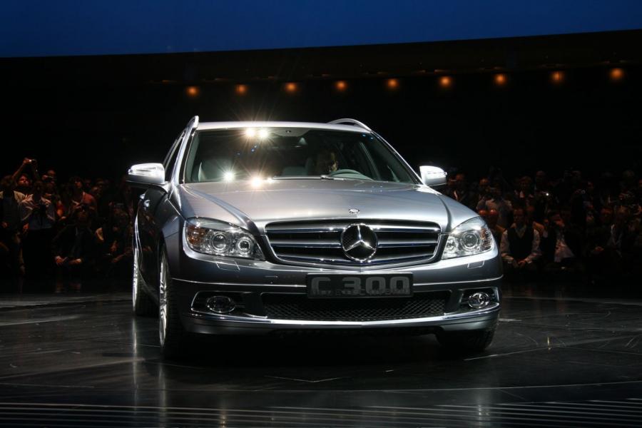  Mercedes-Benz C-Class Estate 2008 года  (фото 11 из 28)